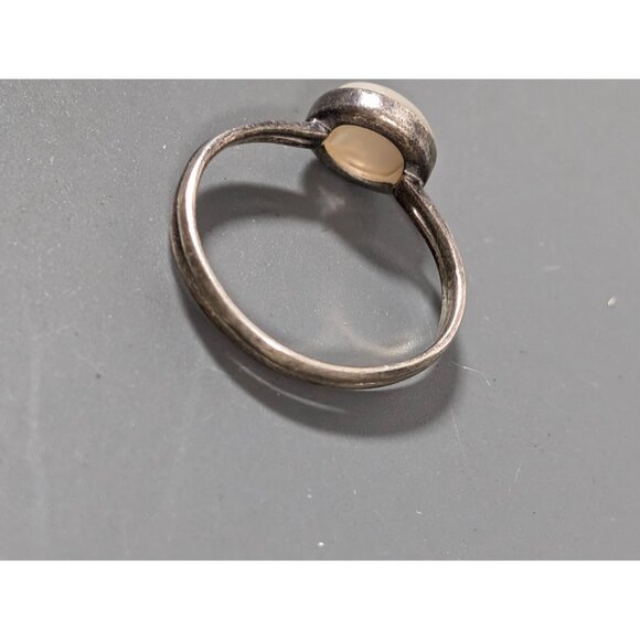 Sterling Silver 925 MOP Round Solitaire Ring Size 6.5 Boho Western - Picture 3 of 8